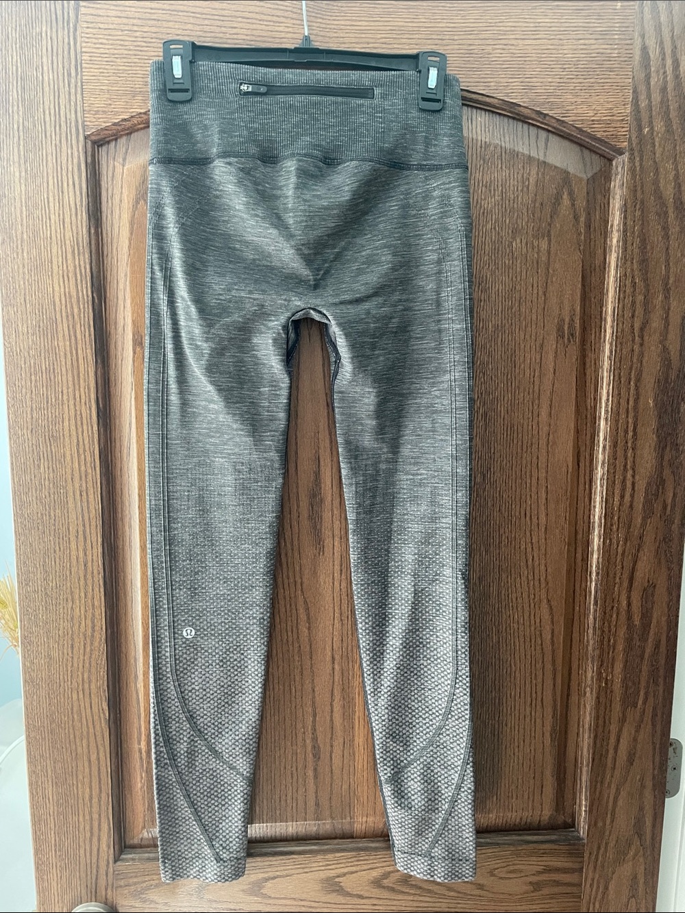 Lululemon Ready To Run Tight: Lunar Rock/Black - Picture 2 of 7